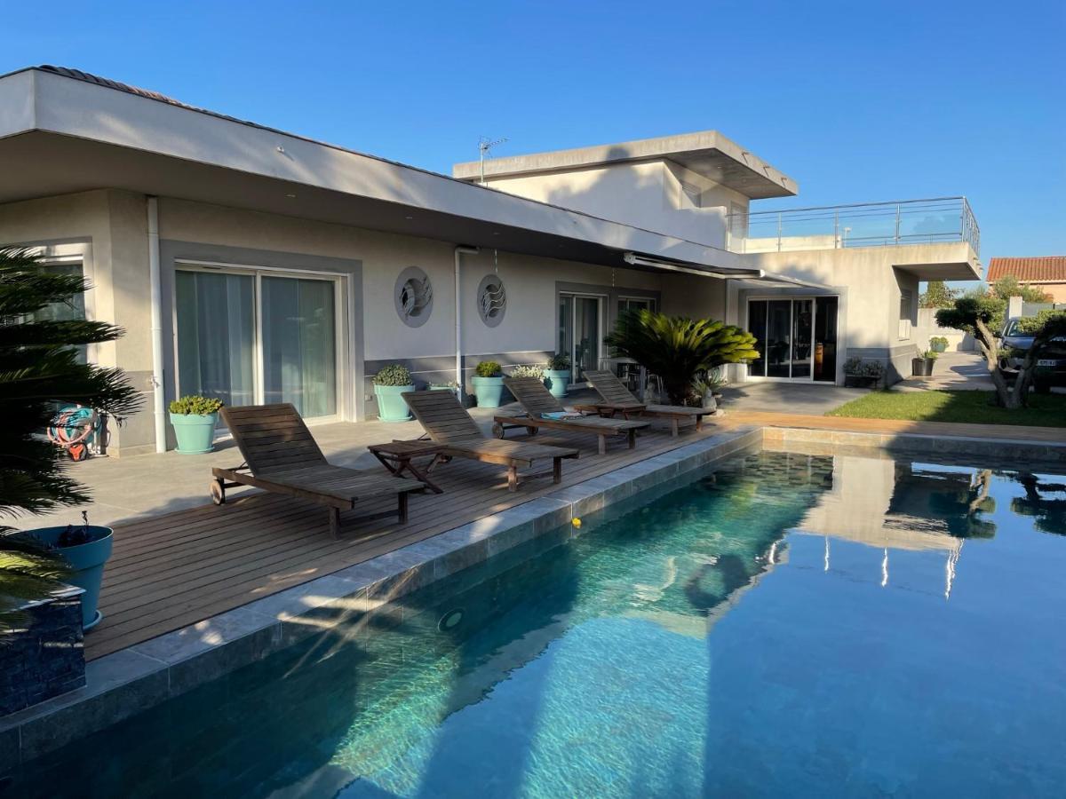Suite indépendante standing, terrasse arborée et parking privé discret dans villa contemporaine avec piscine. La Valette-du-Var Exterior foto